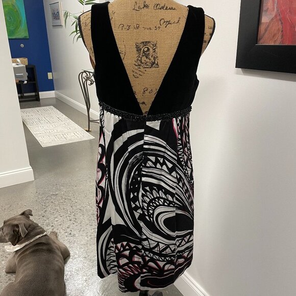Trina Turk • Velvet & Silk Beaded Retro Cocktail Dress | Size 10** - Picture 5 of 6